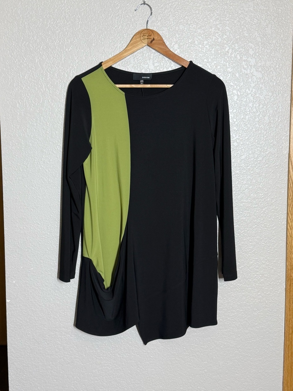 Sun Kim Colorblock Statement Tunic Top